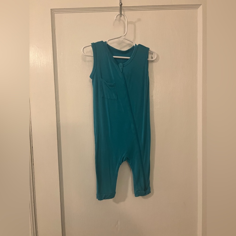 Kyte BABY Sleeveless Zip Romper!